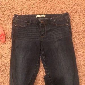 Holister jeans color 028